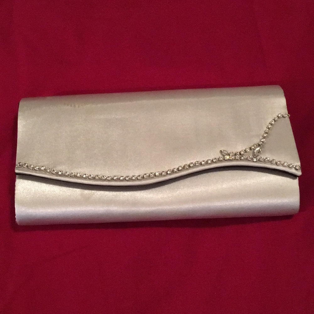 Silver purse